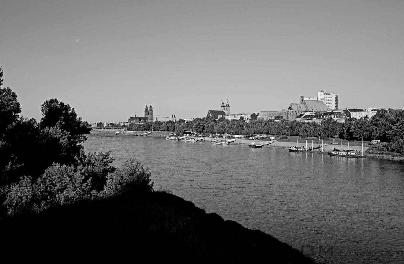 elbaufwärts-rechts-Petri Foerder